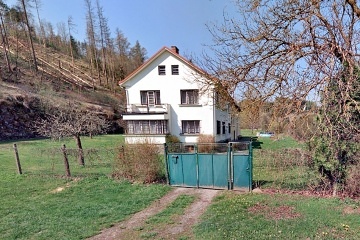 Chalupa samota u řeky Jihlava - Puklice - Vysočina