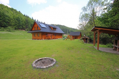 Roubenka se saunou - Karolinka - Vset�nsk� vrchy