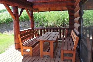 Kanadský srub Pastviny - Chřiby - hrad Buchlov