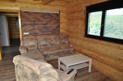 Kanadsk srub Pastviny - Chiby - hrad Buchlov