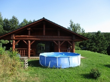 Kanadsk srub Pastviny - Chiby - hrad Buchlov