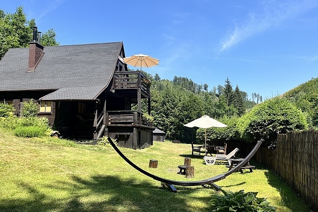 Chata Pekelské údolí - Metuje - přehrada Rozkoš