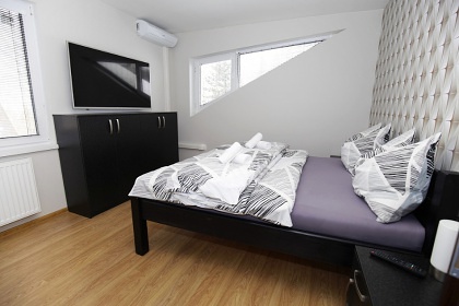 Wellness chata s baz�nem - Jurkovi�ova rozhledna