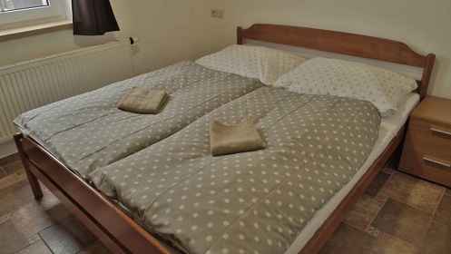 Rodinný penzion - u lesa s bazénem - Ramzová