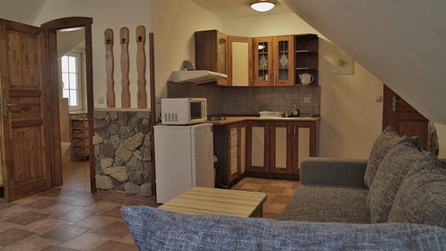 Rodinný penzion - u lesa s bazénem - Ramzová