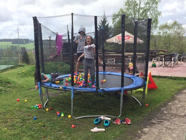 Penzion s venkovnm baznem - Krun hory