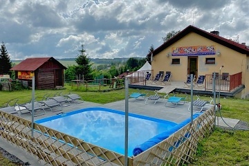 Penzion s venkovnm baznem - Krun hory