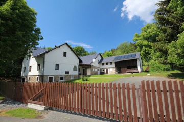 Chalupa s baz�nem - Doma�licko - �umava