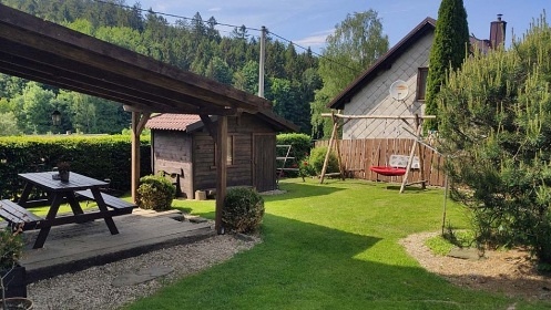 Chalupa wellness a bazn - esk les - Domalicko