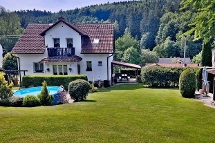 Nov objekt: Chalupa wellness a bazn - esk les - Domalicko 3C-027