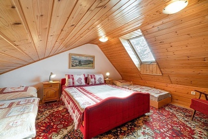 Wellness chalupa a vnitn bazn - Zdobnice