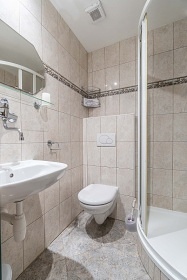 Wellness chalupa a vnitn bazn - Zdobnice