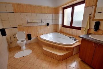 Chalupa s bazénem - Apartmány Šumava - Boubín