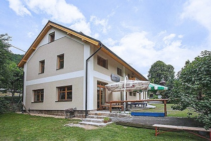 Penzion a hospůdka Křížky - Malá Skála - Č. ráj