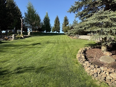 Chalupa s baz�nem a v��ivkou - Toulovcovy Ma�tale