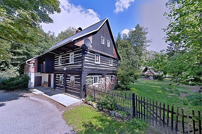 Roubenka na samotě - Lužické hory - Zámek Lemberk