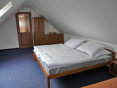 Chalupa s baz�nem - Kr�l�ky - Doln� Morava