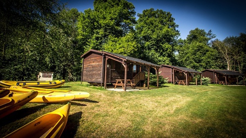 Chaty St�edn� Pos�zav� - lod� a �eka S�zava