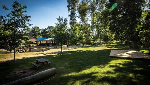 Chaty St�edn� Pos�zav� - lod� a �eka S�zava