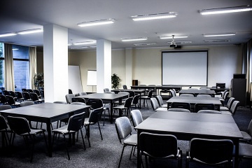 Chaty St�edn� Pos�zav� - lod� a �eka S�zava