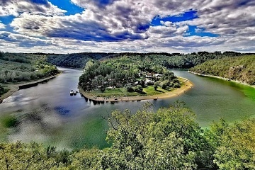 Chata Chmelnice - p�ehrada Vranov - hrad B�tov