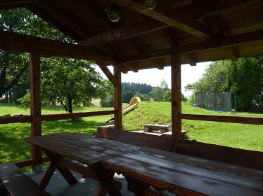 Chalupa venkovsk statek - esk Petrovice