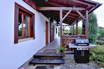 Chalupa u hradu Trosky - Zlat� stezka �esk�ho r�je