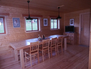 Chalupa u hradu Trosky - Zlat� stezka �esk�ho r�je