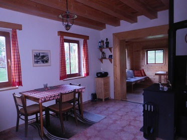 Chalupa u hradu Trosky - Zlat� stezka �esk�ho r�je