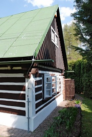 Roubenka s bazénem - Jilemnice - Vrchlabí