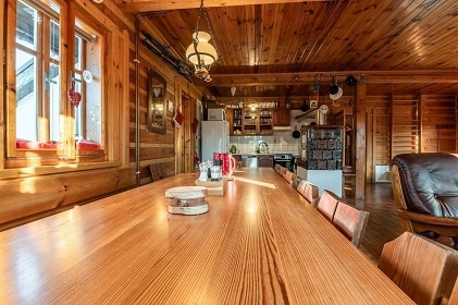 Rouben� chalupa s baz�nem - Krkono�e - Ponikl�