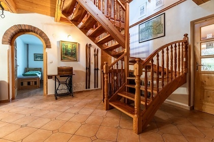 Roubenka Homole - baz�n a koupac� sud - Krkono�e