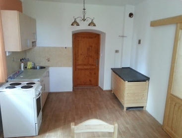 Chalupa s baznem - Toulcovy Matale - Nov Hrady