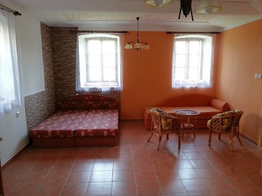 Chalupa s baznem - Toulcovy Matale - Nov Hrady