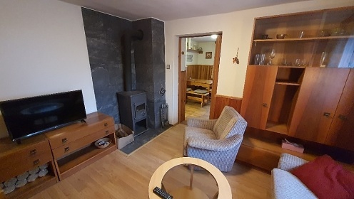 Rodinn� chata v lese - u Prahy - p�ehrada Vran�