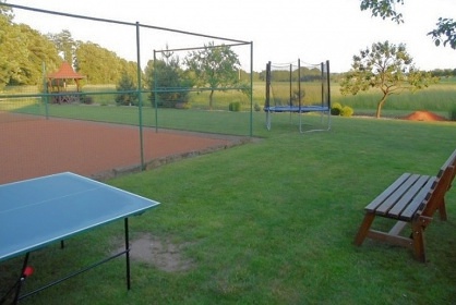 Chalupa s baz�nem - �esk� r�j a Podkrkono��