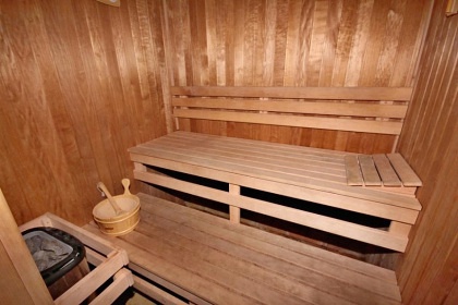 Wellness roubenka s baz�nem - vrch Zaklet�