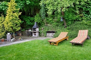 Vala�sk� chalupa s v��ivkou - Javorn�ky - Beskydy