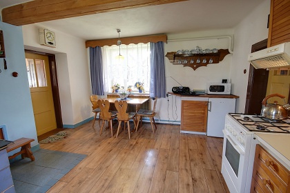 Vala�sk� chalupa s v��ivkou - Javorn�ky - Beskydy