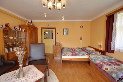 Vala�sk� chalupa s v��ivkou - Javorn�ky - Beskydy