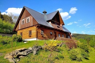 Recenze: Chalupa Zvoni�ka - Velk� �pa