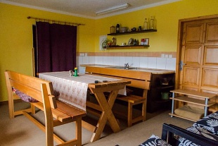 Chalupa u vodní nádrže Pastviny - Zemská brána