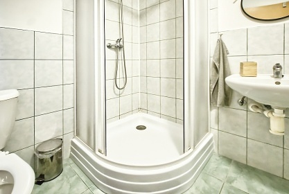 Chalupa s baz�nem - P�lavsk� vrchy - ji�n� Morava