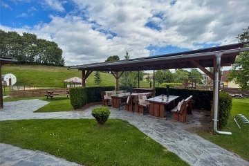 Chalupa a baz�n - Slezsk� Harta - Re�ovsk� vodop�dy