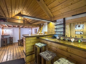 Chalupa a baz�n - Slezsk� Harta - Re�ovsk� vodop�dy