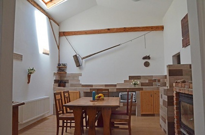 Chalupa u hradu Ka�perk - �umavsk� �dol�