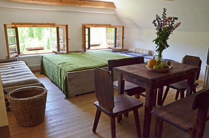 Chalupa u hradu Ka�perk - �umavsk� �dol�