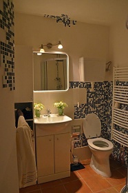 Chalupa u hradu Ka�perk - �umavsk� �dol�