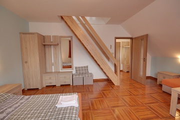 Farm��sk� penzion s baz�nem - Vrchlab� - Krkono�e