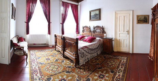 Ubytování na zámku - Vysočina - Herálec